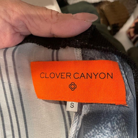 Clover canyon colorful top gently used. Size small. - Picture 5 of 6